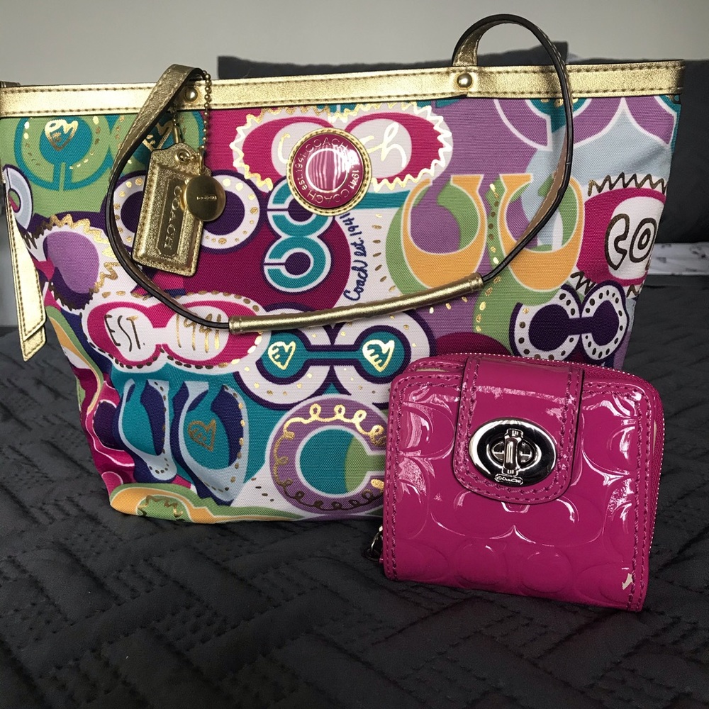 Coach Retro Pattern Purse and Wallet